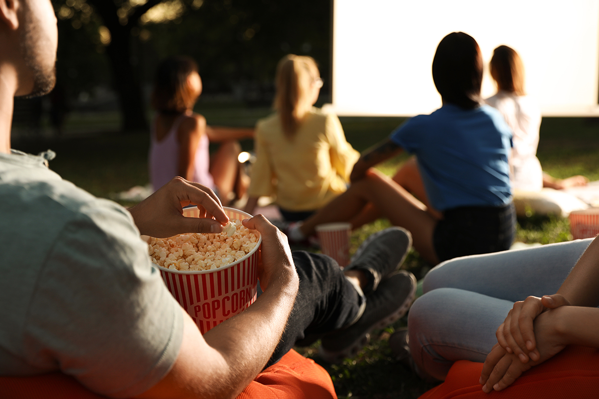 como,columbia,parks and rec,parks and recreation,movies in the park,cosmo park,business loop,luca