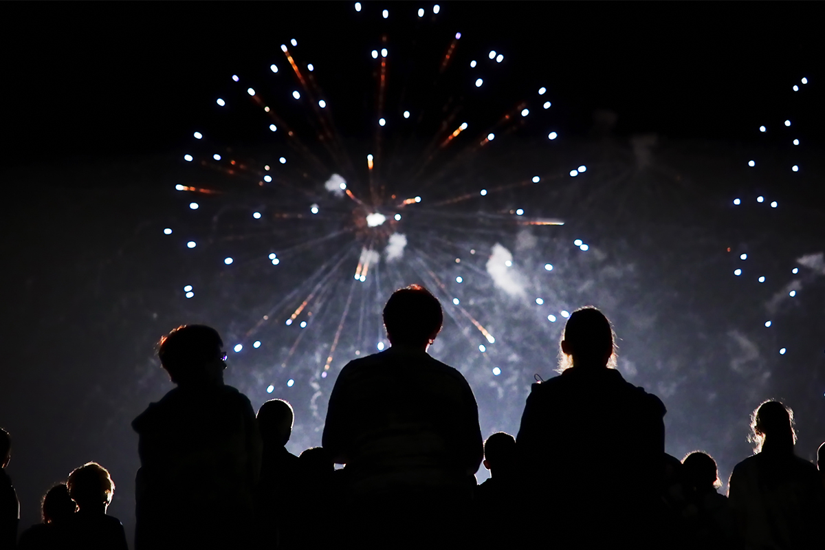 como,inside scoop,columbia,missouri,mid missouri,central missouri,fireworks,fire in the sky,fourth of july,July 4,independence day,Stephens Lake park,amphitheater,things to do,events,outdoors,family