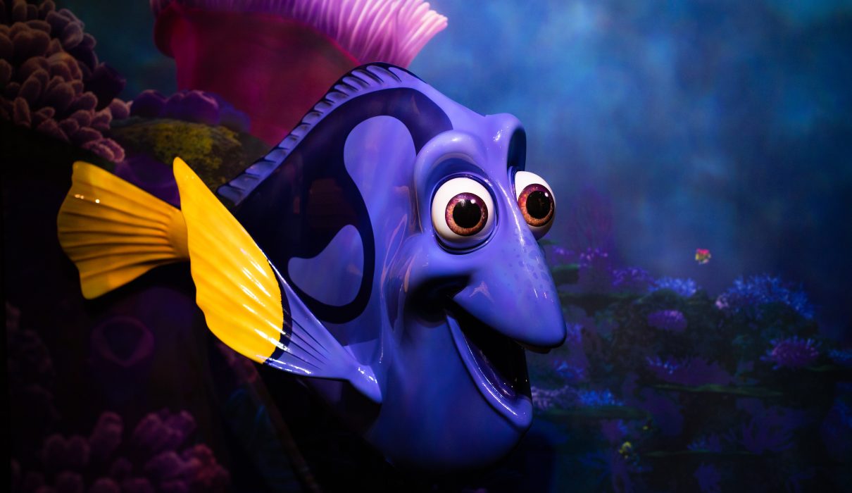 Dory,Statue.,Finding