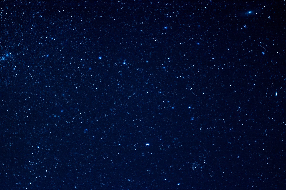picture of stars in the night sky